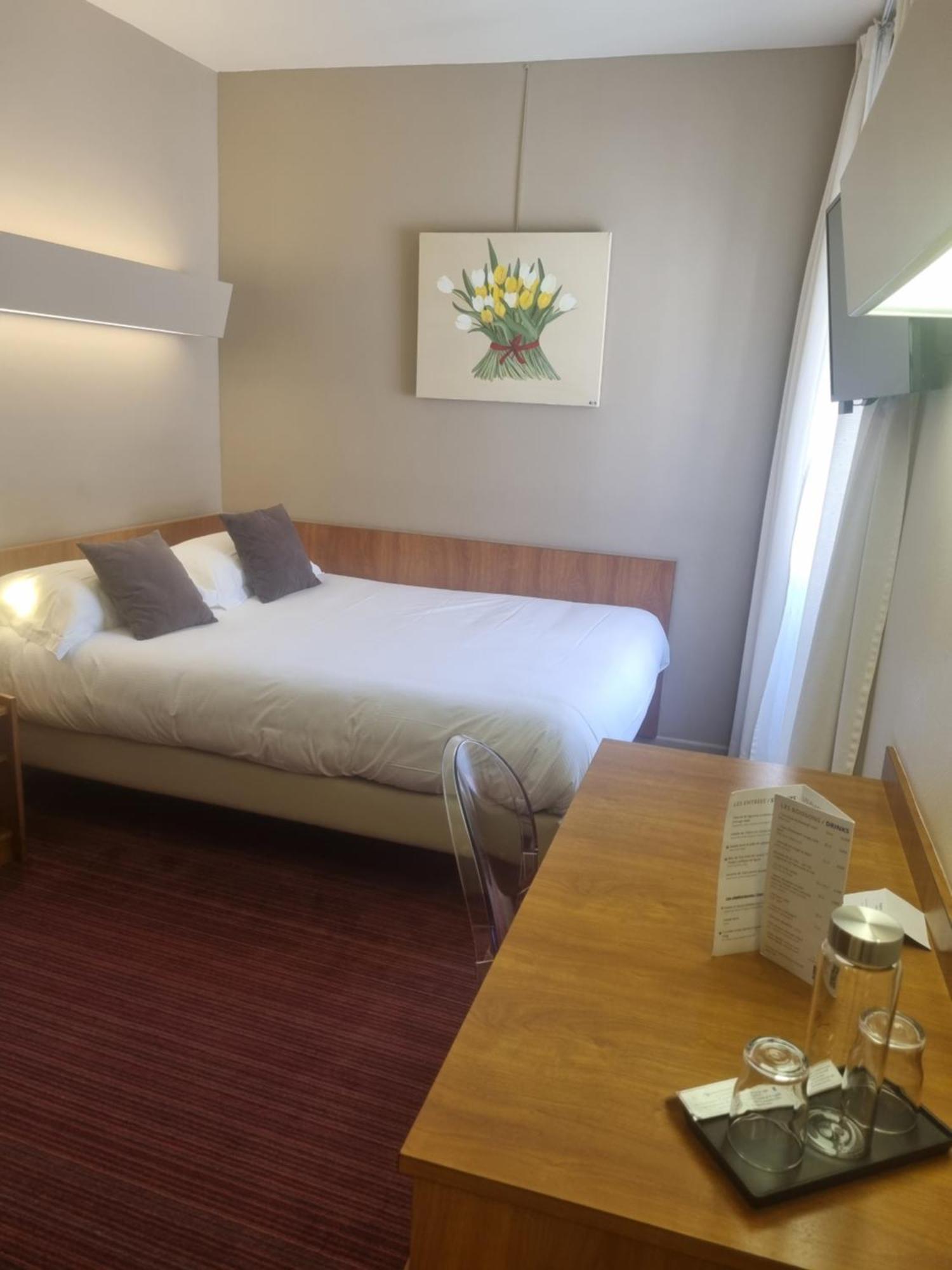 Best Western Grand Hotel De Bordeaux Aurillac Bagian luar foto