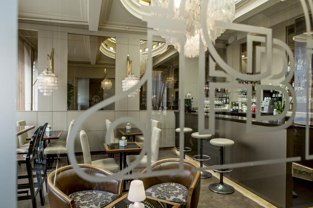 Best Western Grand Hotel De Bordeaux Aurillac Bagian luar foto
