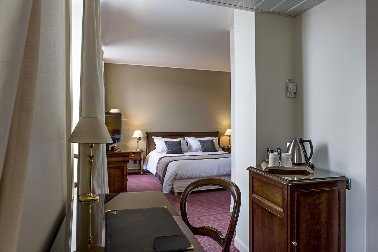 Best Western Grand Hotel De Bordeaux Aurillac Bagian luar foto