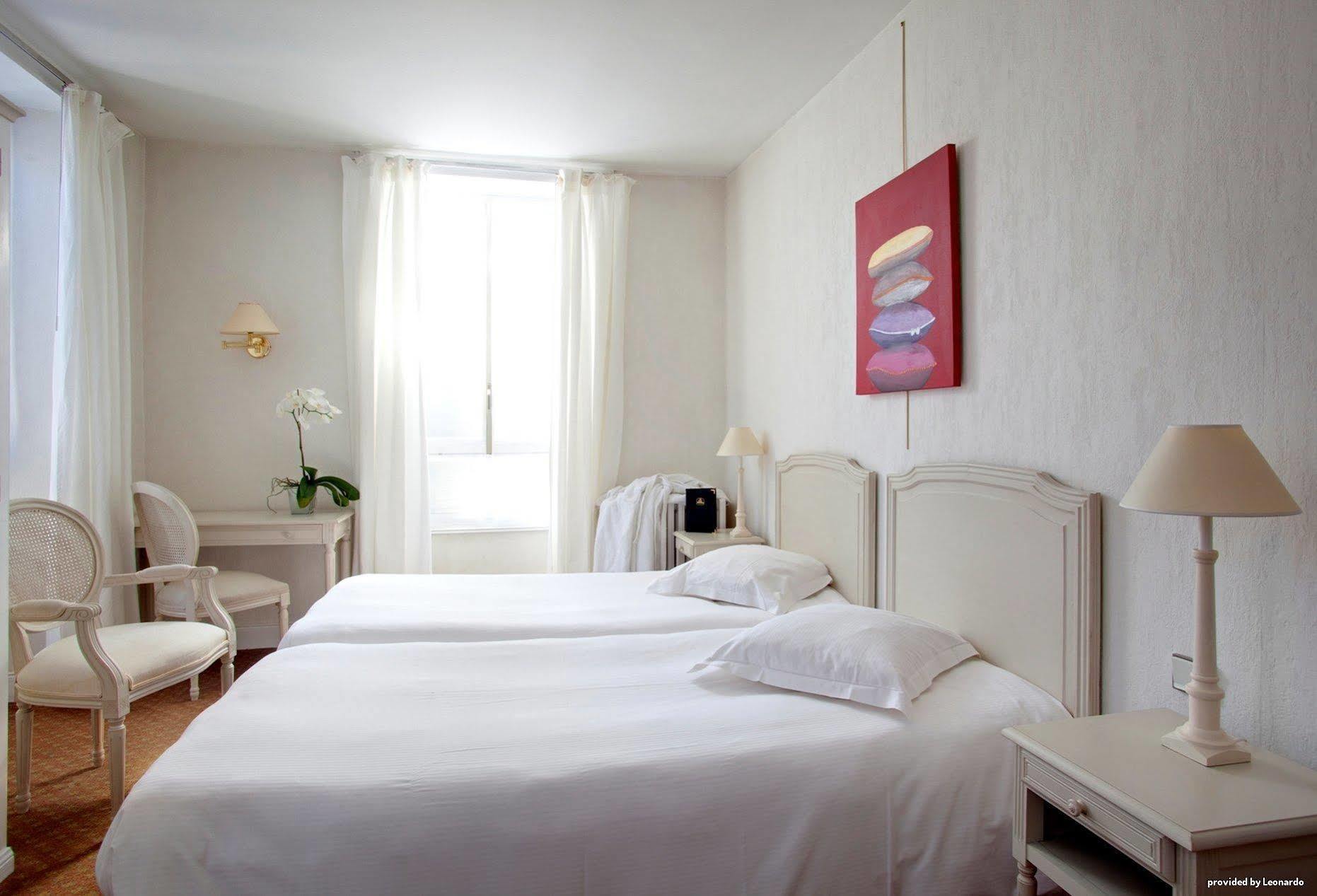 Best Western Grand Hotel De Bordeaux Aurillac Ruang foto